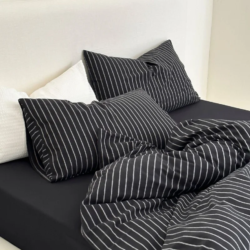 Refreshing Stripe Pillowcases / Black Thin