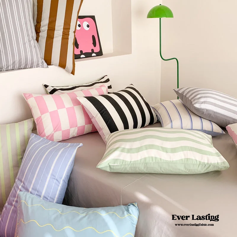 Y2K Pastel Wavy Striped Pillowcases (6 Styles)