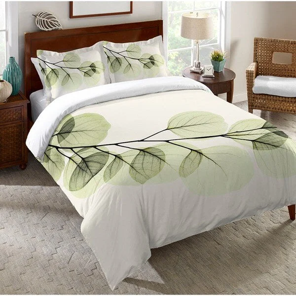 Laural Home Green X-Ray of Eucalyptus Leaves Standard Comforter Sham